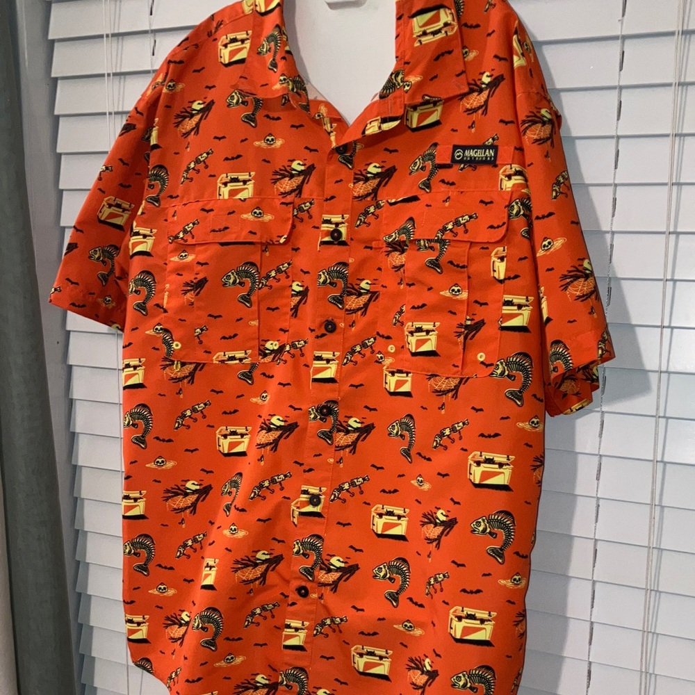 Magellan Outdoors Men's Bright Orange fishing Shirt fish bones and skulls